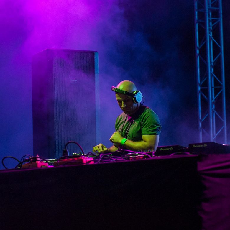 Ivan Komlinović - Live at LostFound (24.09.2022. DEPO) [Sicko Disko, 11/2022] Thumbnail